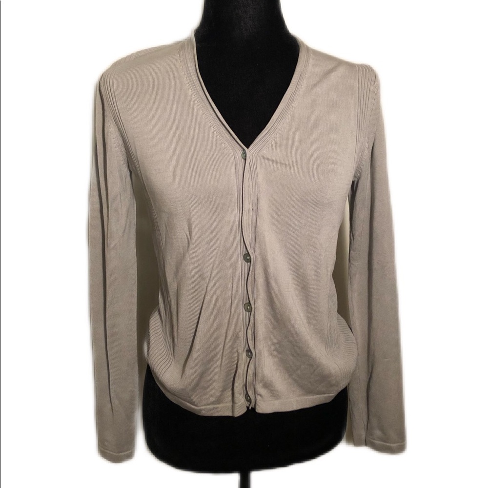 Liz Claiborne size S sweater